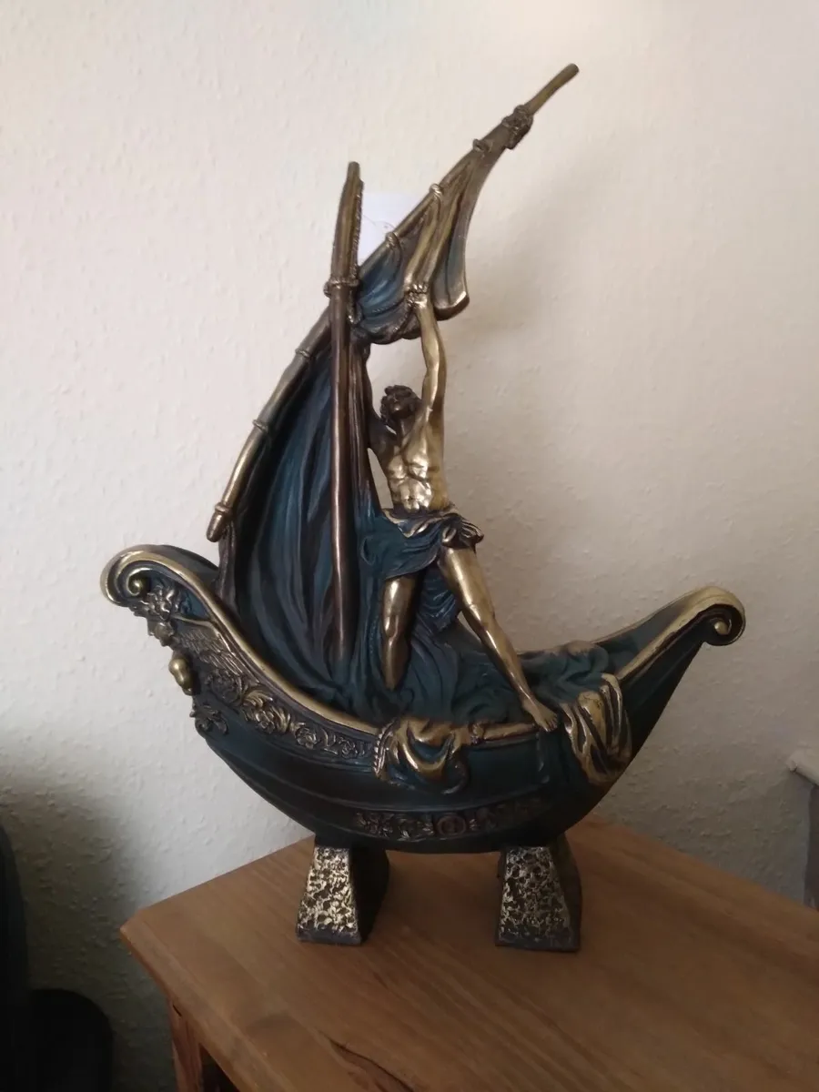 Big heavy statement piece