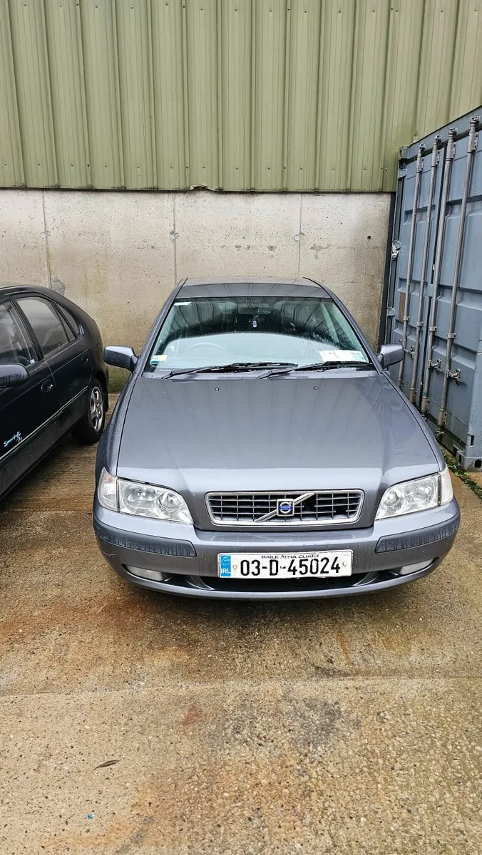 Selling car . - Image 1
