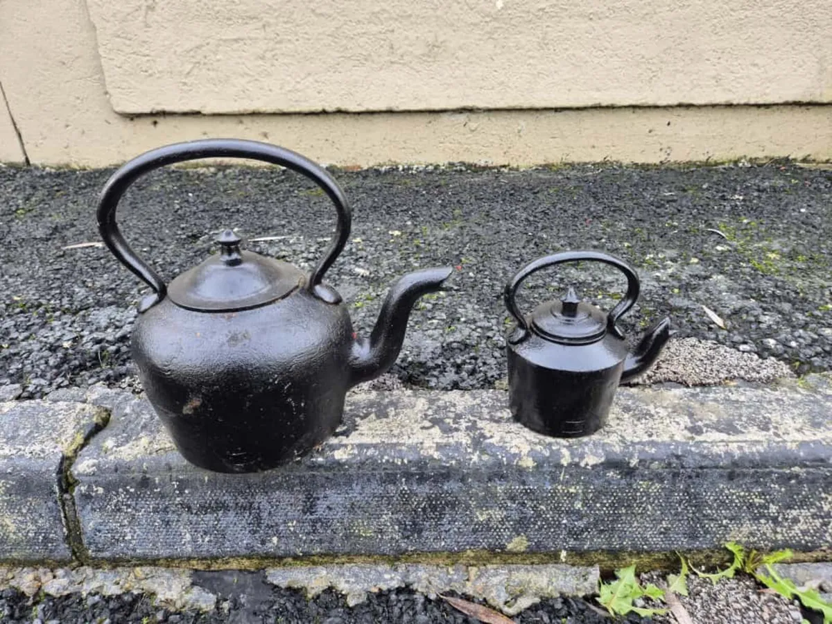 Tea pot