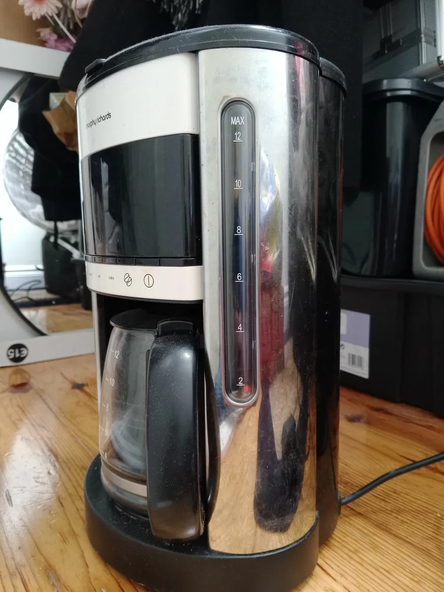 Coffee maker and bean grinder - Image 2