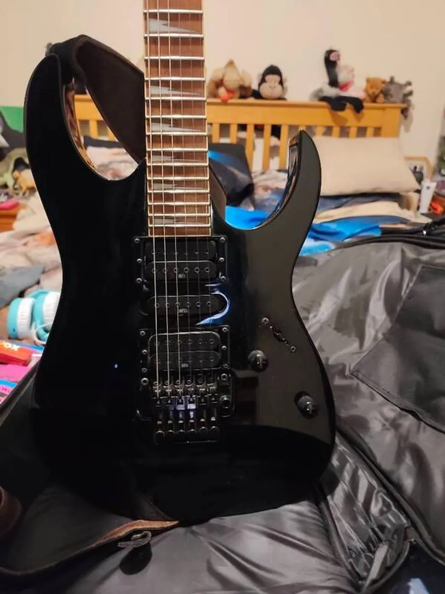 Guitar Ibanez Rg Serie - Image 3