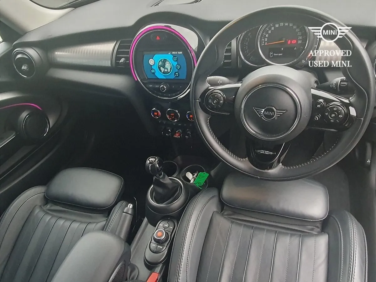 MINI HATCH 3-door Cooper Exclusive - Image 4