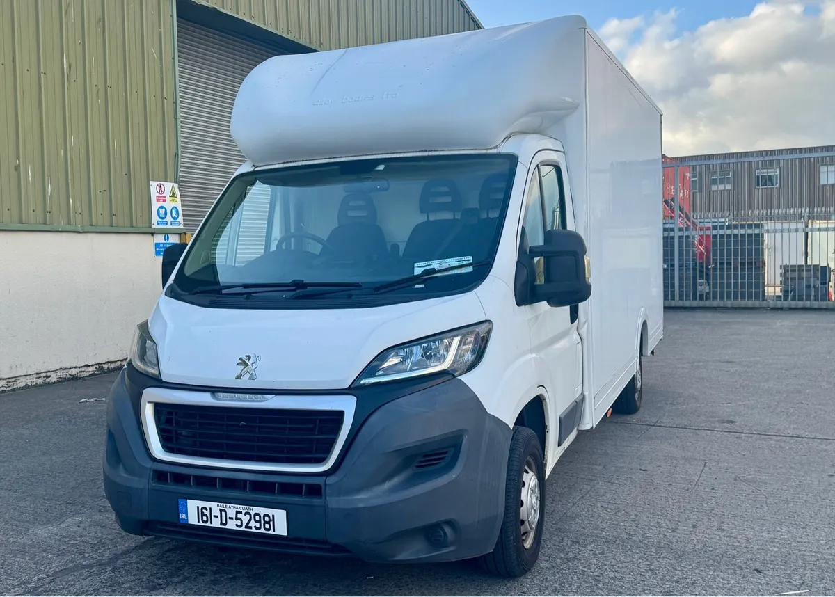 Peugeot Boxer 2016 Luton Van 335 L4 HDI - Image 1