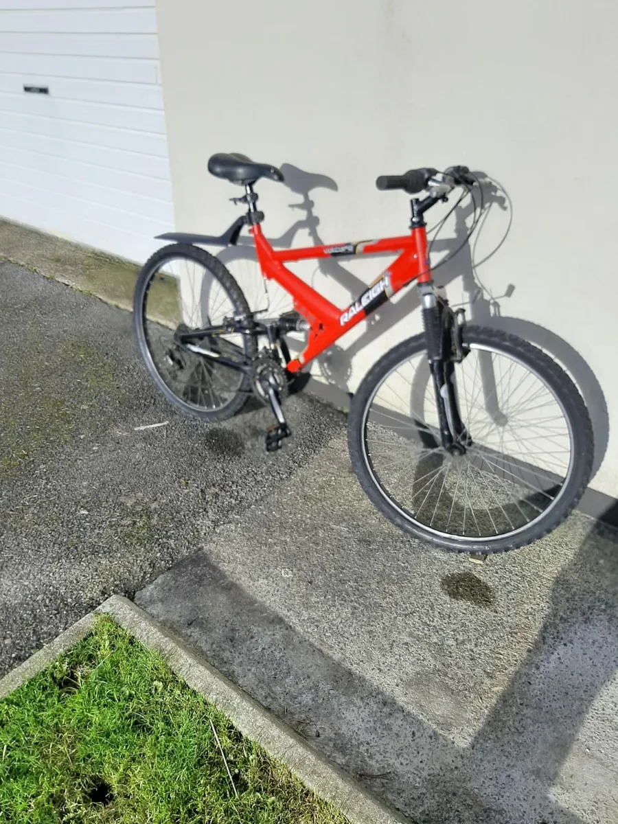 Raleigh Vulture Dual Suspension Mountain Bike - Image 2