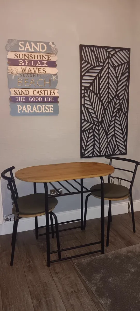 Kitchen Table And Chairs - Image 2