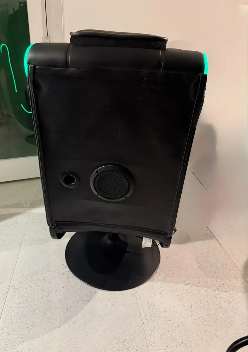 XROCKER GAMING CHAIR - Image 3