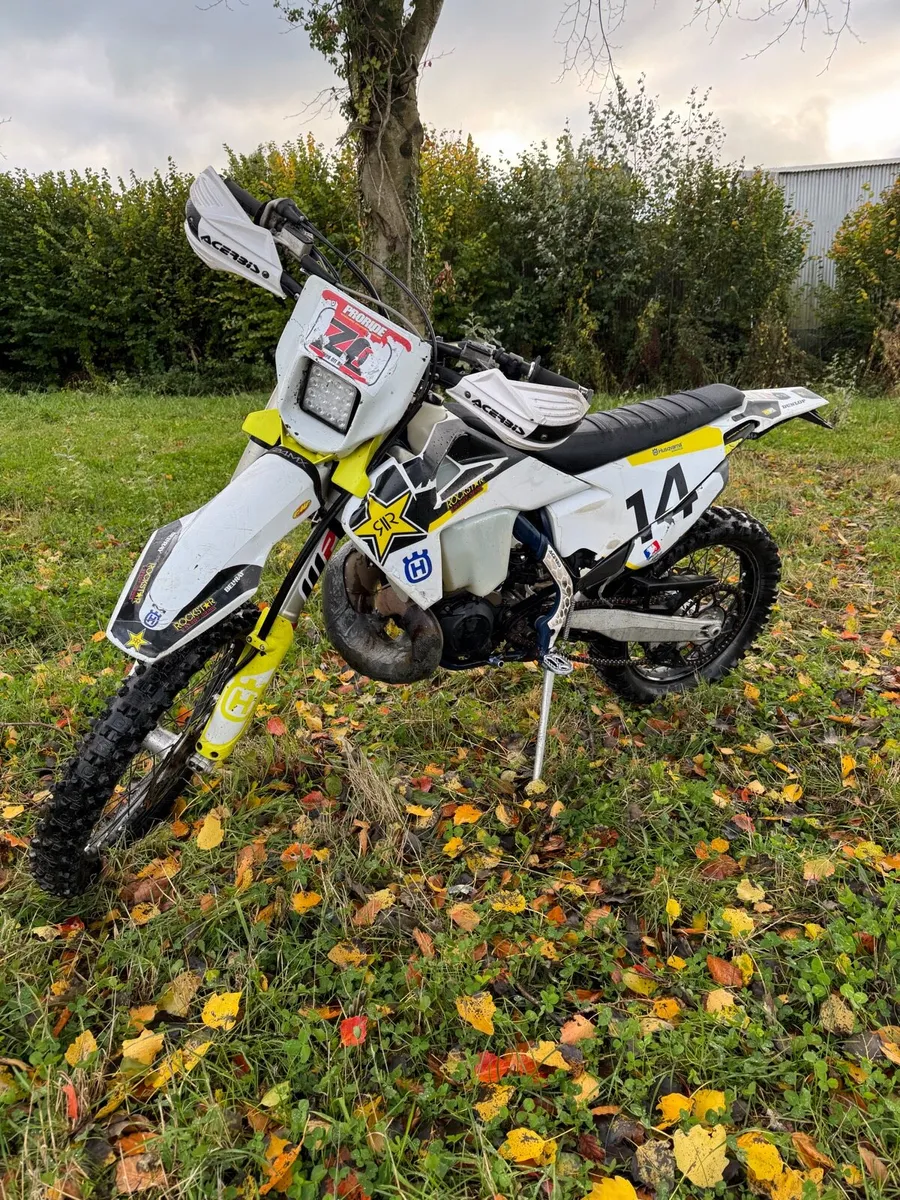 Husqvarna TE 300i - Image 1