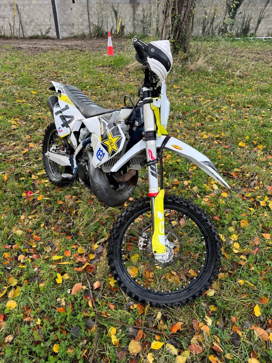 Husqvarna TE 300i - Image 2