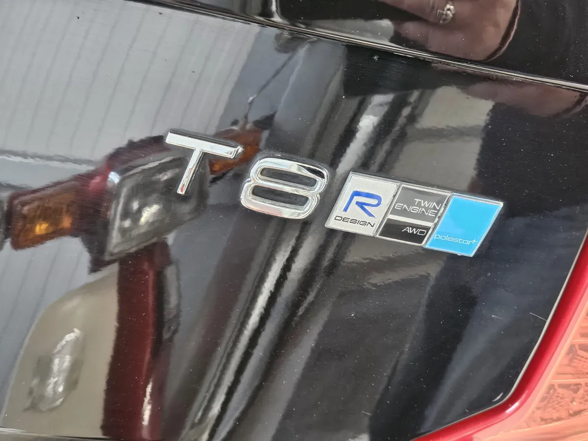 16 VOLVO XC90 PLUG IN DIESEL HYBRID T8 235 BHP - Image 2