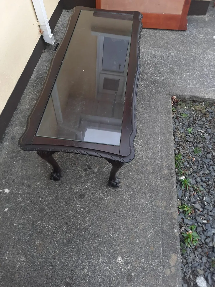 Antique  coeffee table - Image 2