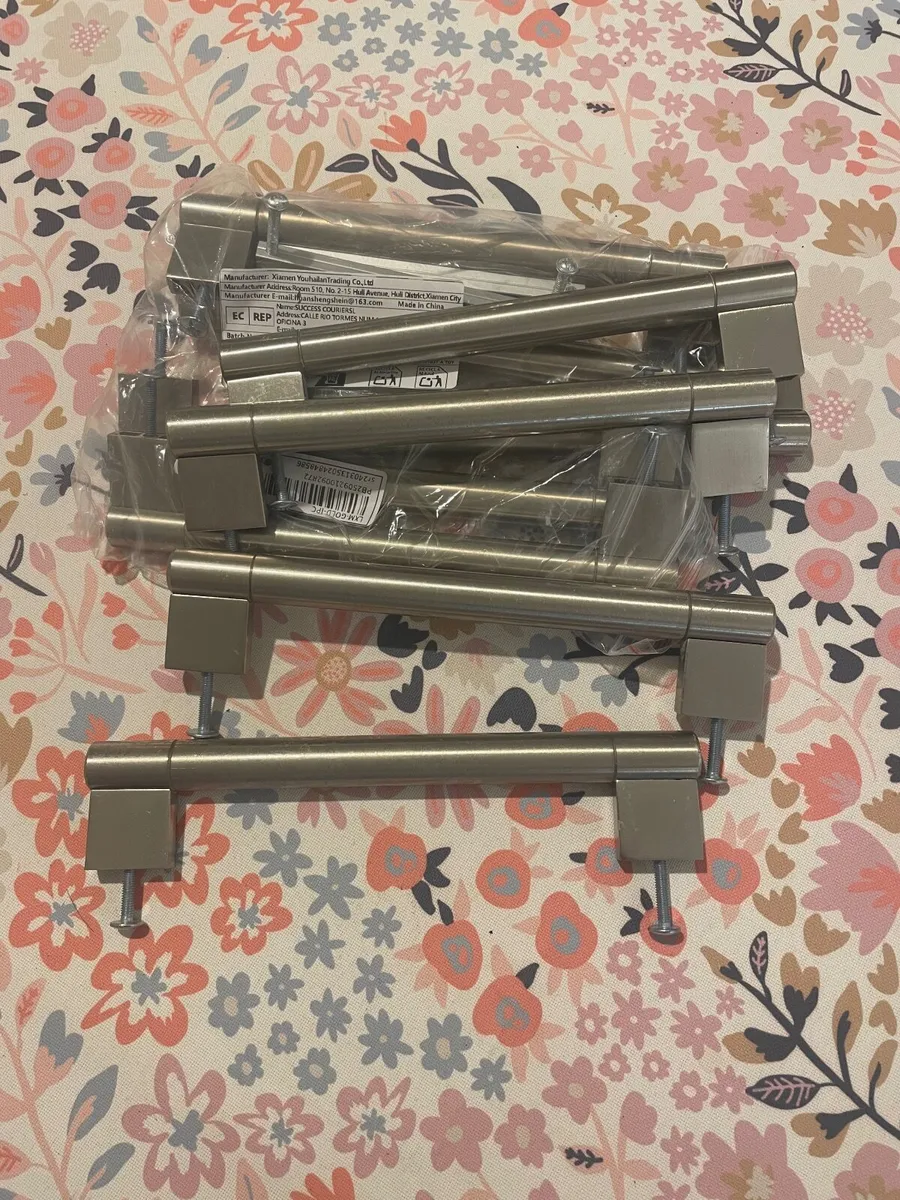 Kitchen / Wardrobe Handles - Image 2