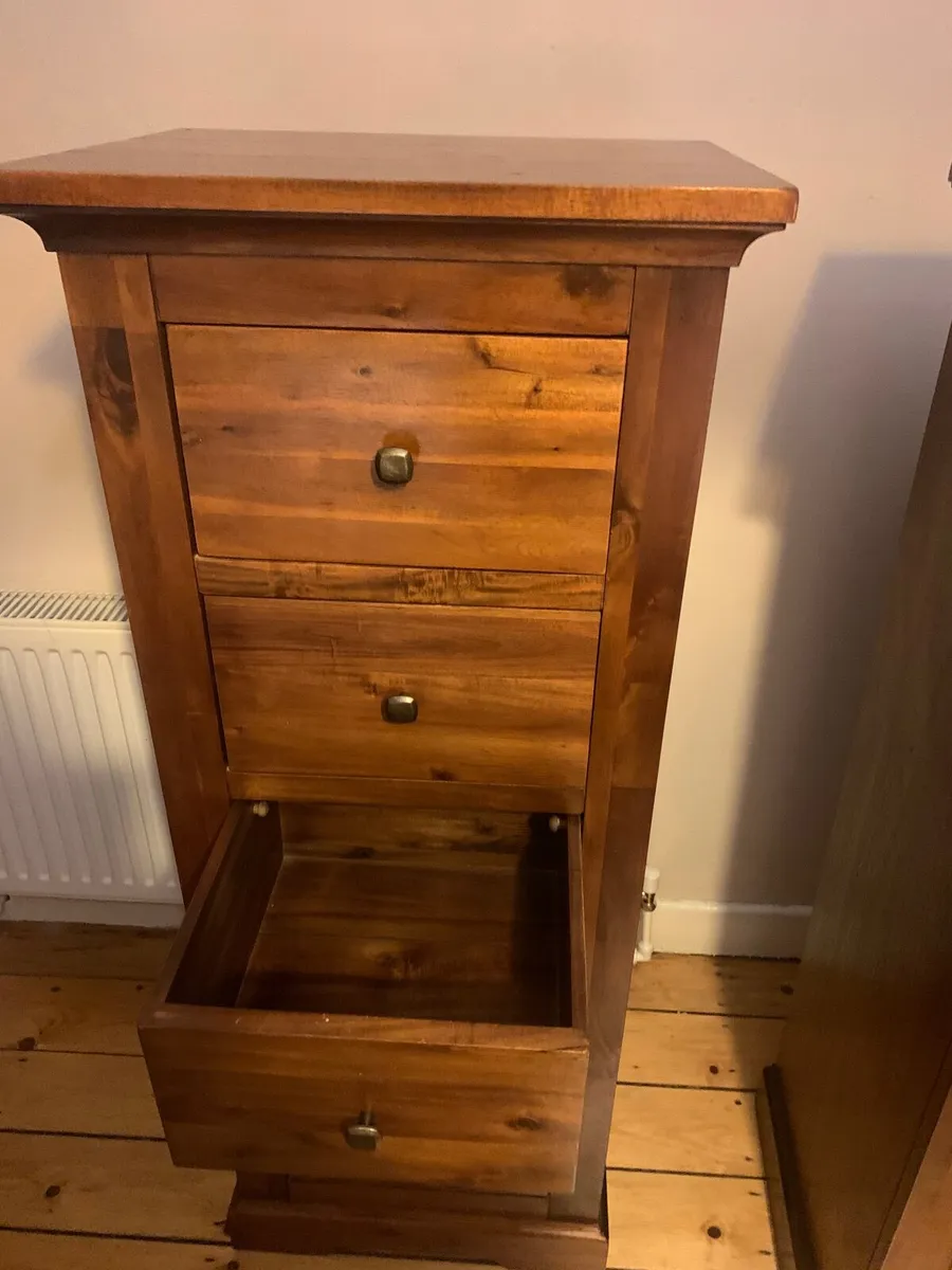 Large and small dressers - Image 4