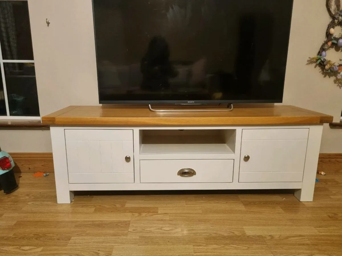 Cream and oak tv stand