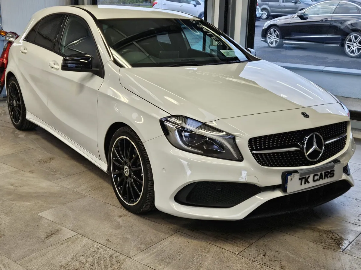 17 MERCEDES BENZ A-CLASS 200 AMG LINE PREMIUM - Image 1