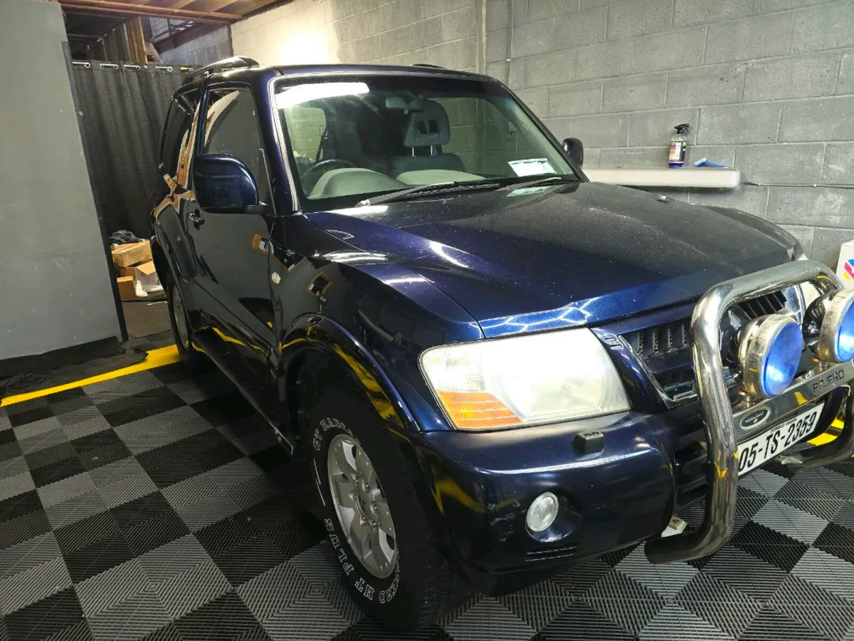 Pajero jeep - Image 1