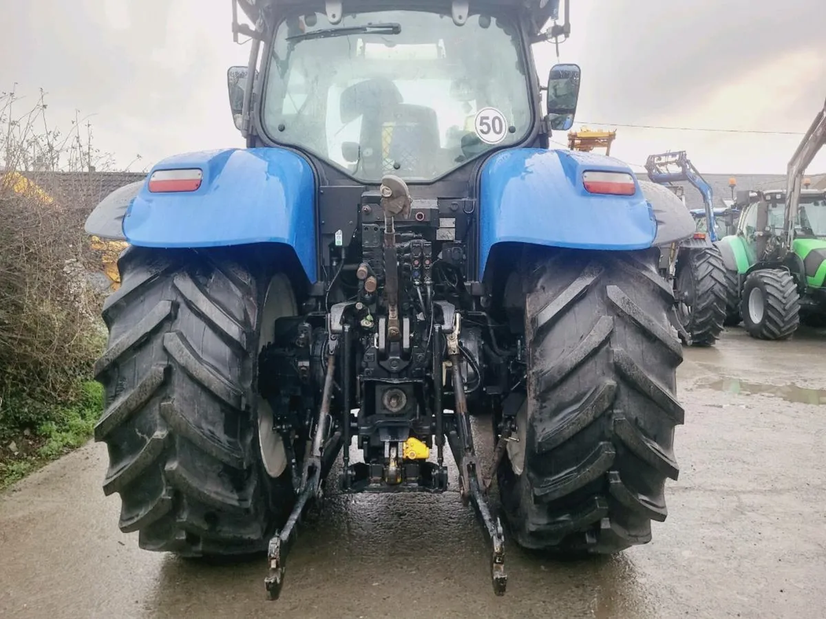 New Holland T7225 - Image 4