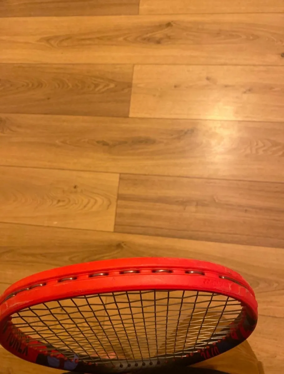 Yonex VCore 100 300g Grip 2 Racket - Image 3