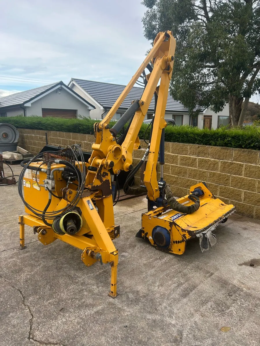 Bomford kestrel hedge cutter - Image 2