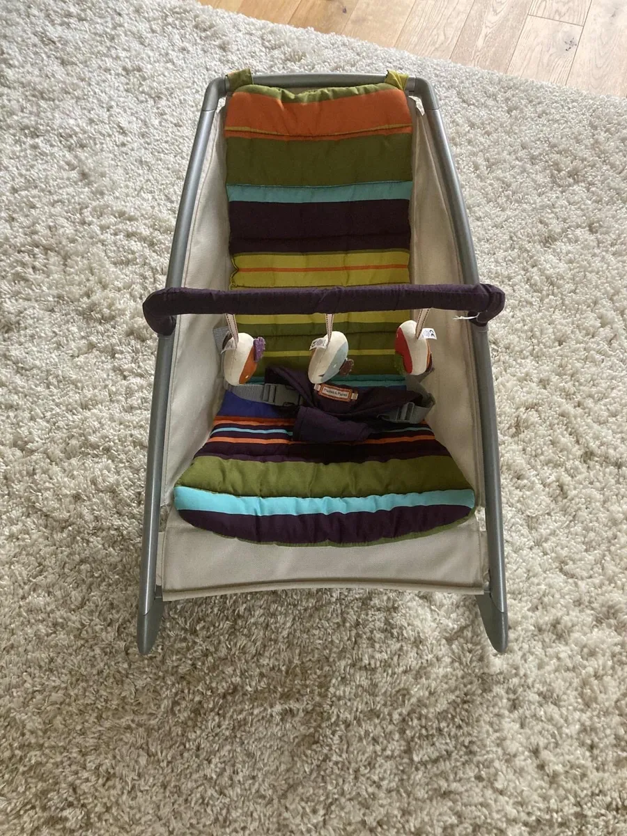 Baby Rocking Chair & Bath support - Image 1