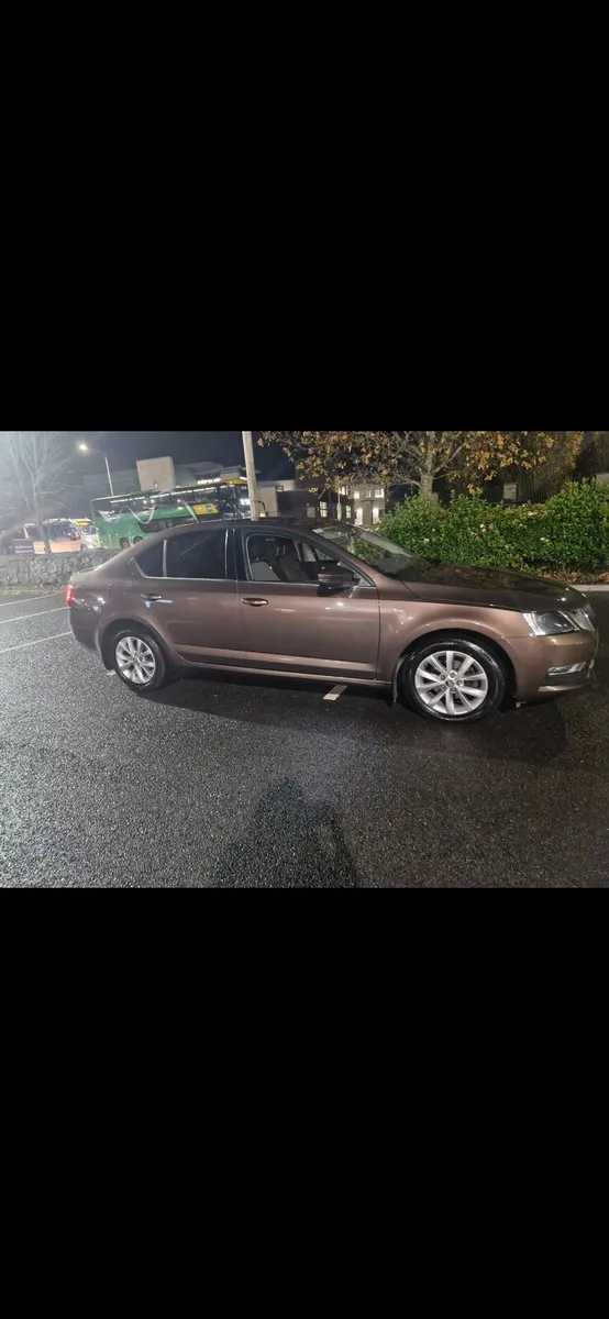 Skoda Octavia 182 - Image 1