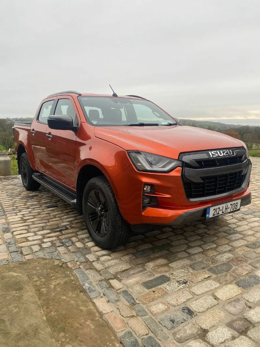 2021 Isuzu D-Max LX Double Cab Pickup - Image 1