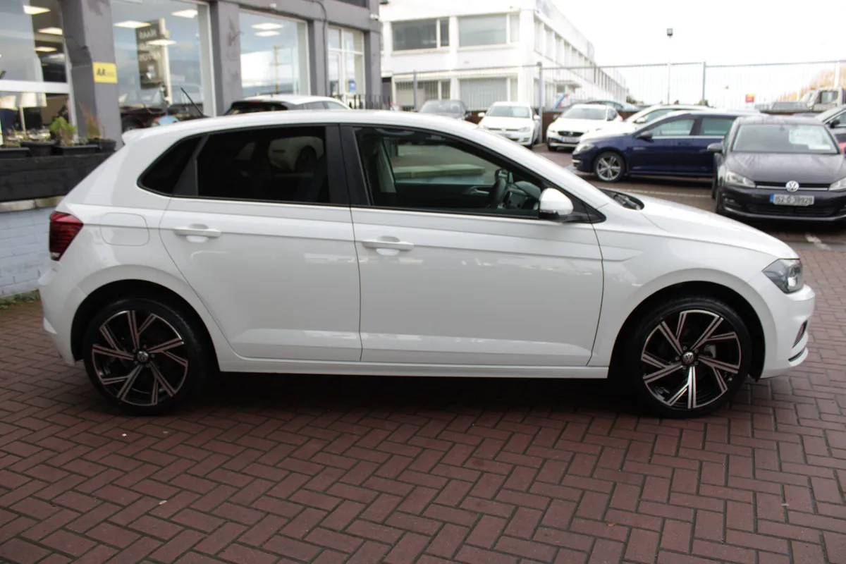 1.0TSI COMFORTLINE 5DR HATCHBACK AUTO // IMMACUALT - Image 3