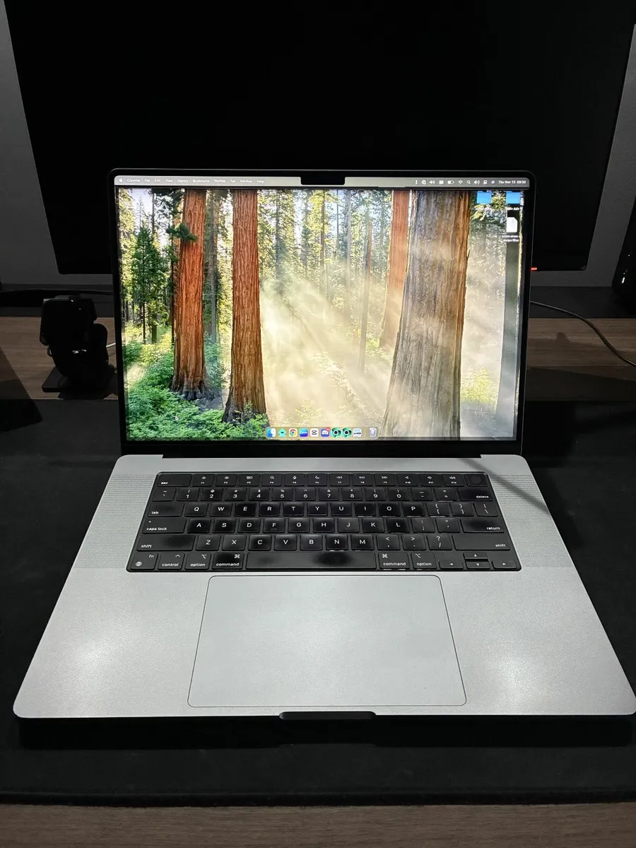 M1 Macbook Pro 2021 16" – 16GB RAM / 512GB SSD - Image 2