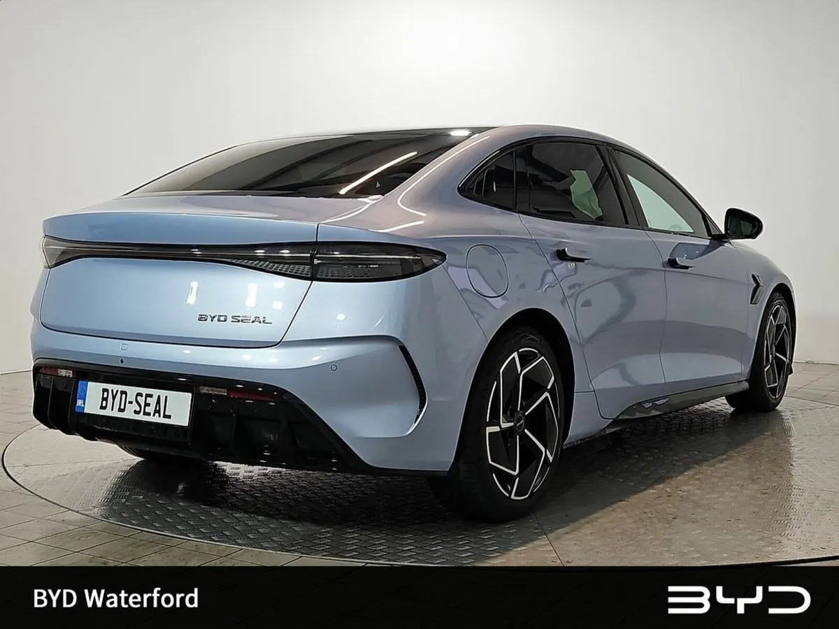 BYD SEAL **Finance Rates from 3.5%** Order Now for - Image 4