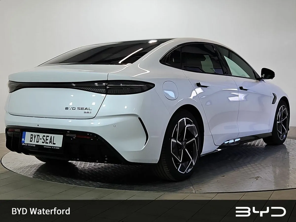 BYD SEAL **Finance Rates from 3.5%** Order Now for - Image 4