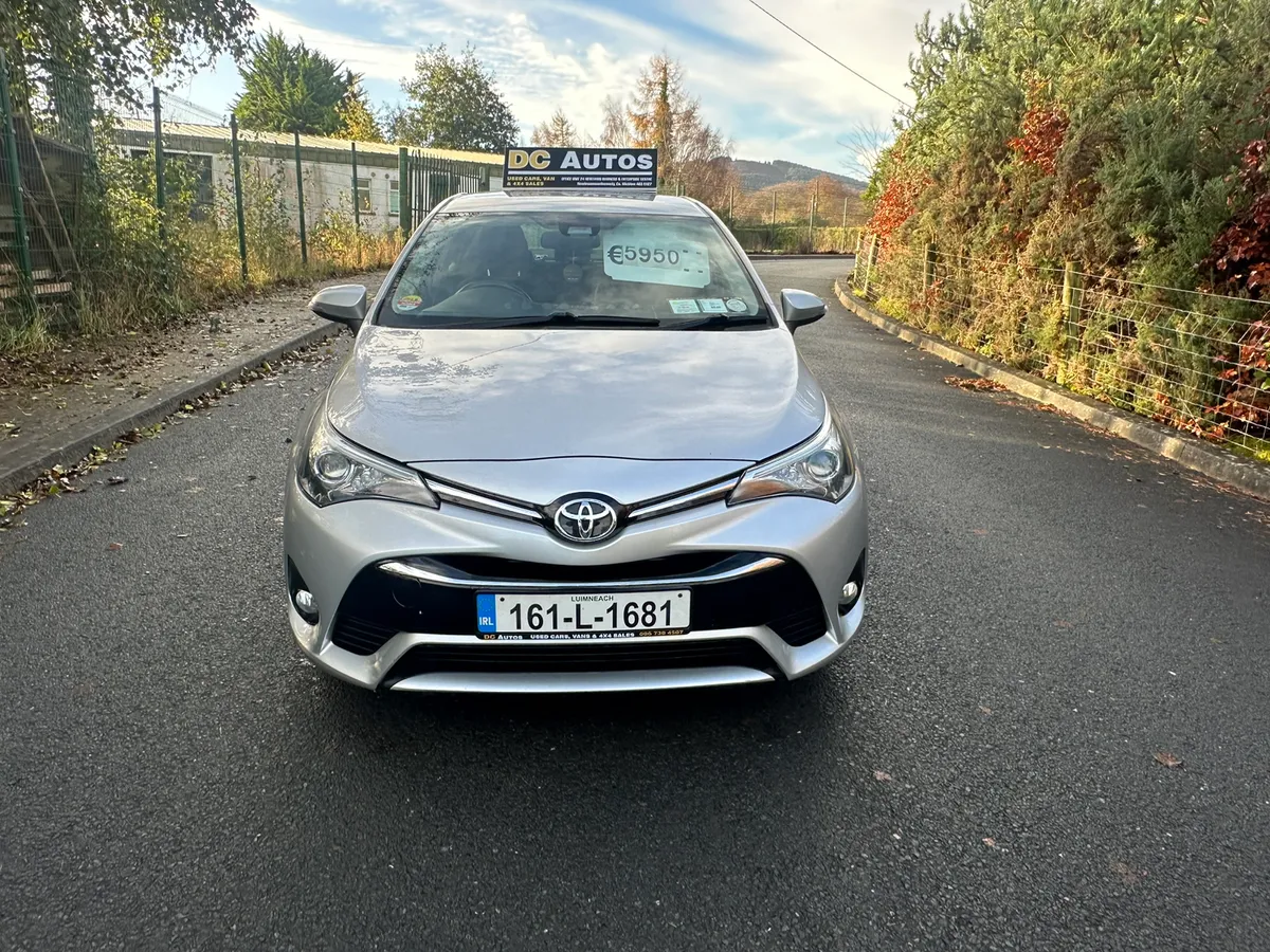 TOYOTA AVENSIS - Image 4