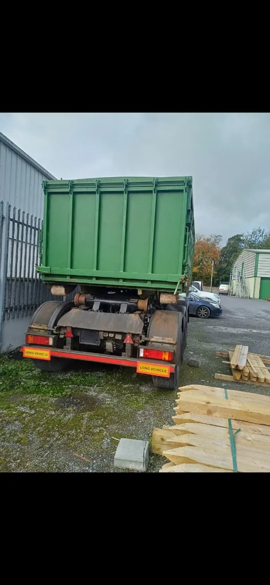 Truck trailer - Image 1