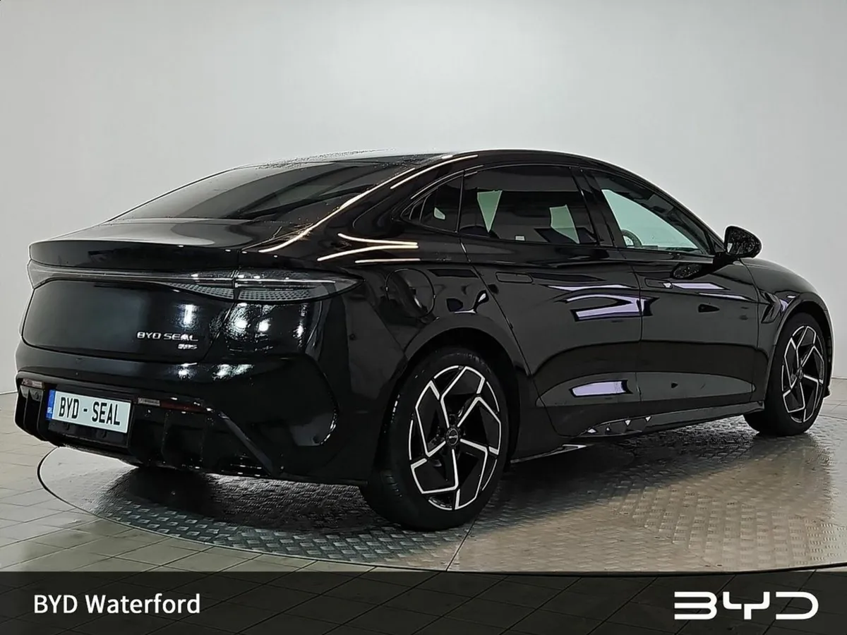 BYD SEAL **Finance Rates from 3.5%** Order Now for - Image 4