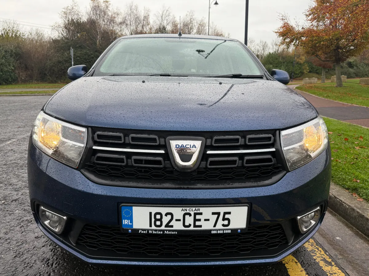 SIGNATURE MODEL LOW MILEAGE - Image 2