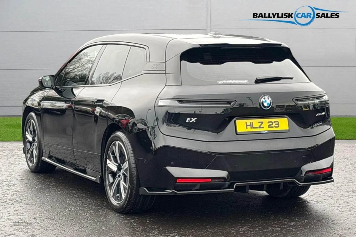 BMW IX 40 M Sport SUV 5dr Electric Auto Xdrive 32 - Image 2