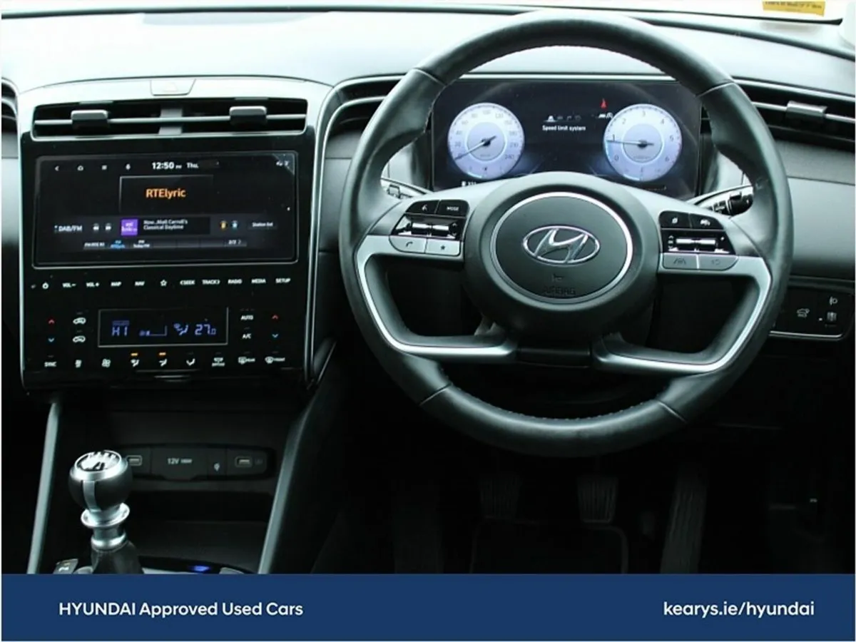 Hyundai Tucson 2WD Executive Plus - Image 4