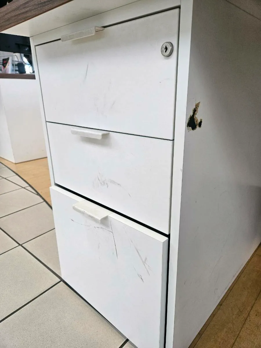 X3 Office desks - €199 for all three! - Image 4