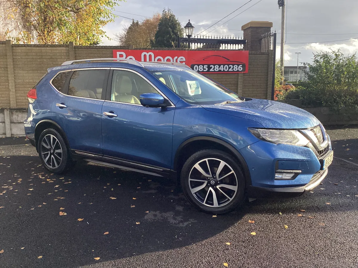 Nissan X-Trail ** CAMERA * SAT NAV - Image 2