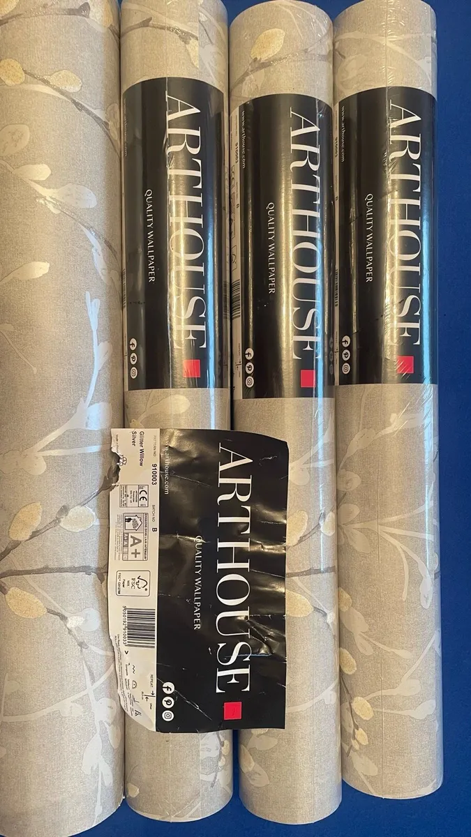 Wallpaper silver/grey 4 rolls - Image 1