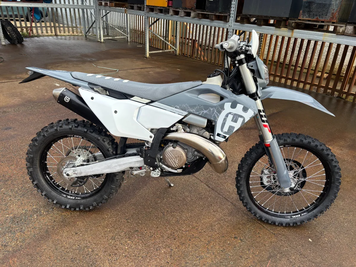 2024 Husqvarna TE 300 Pro Enduro - Immaculate - Image 1