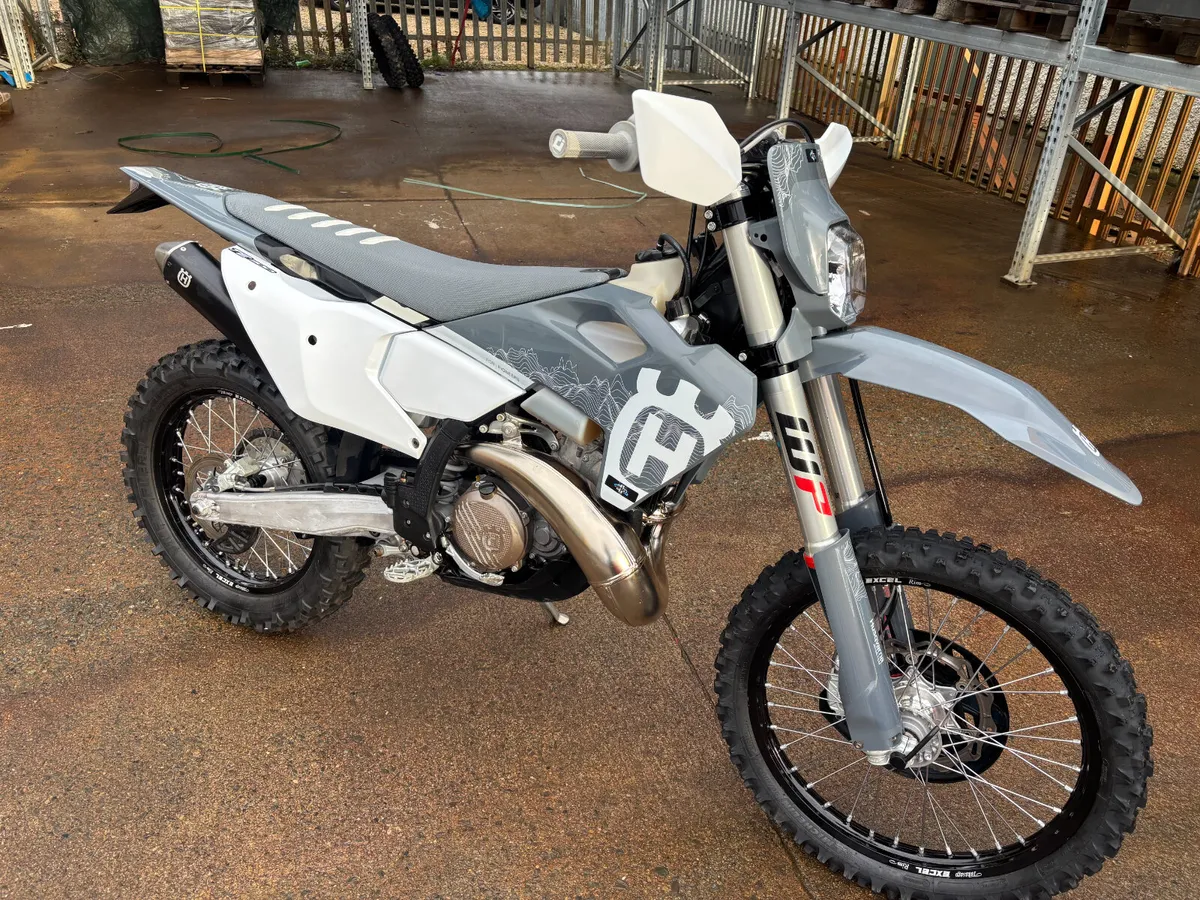 2024 Husqvarna TE 300 Pro Enduro - Immaculate - Image 2