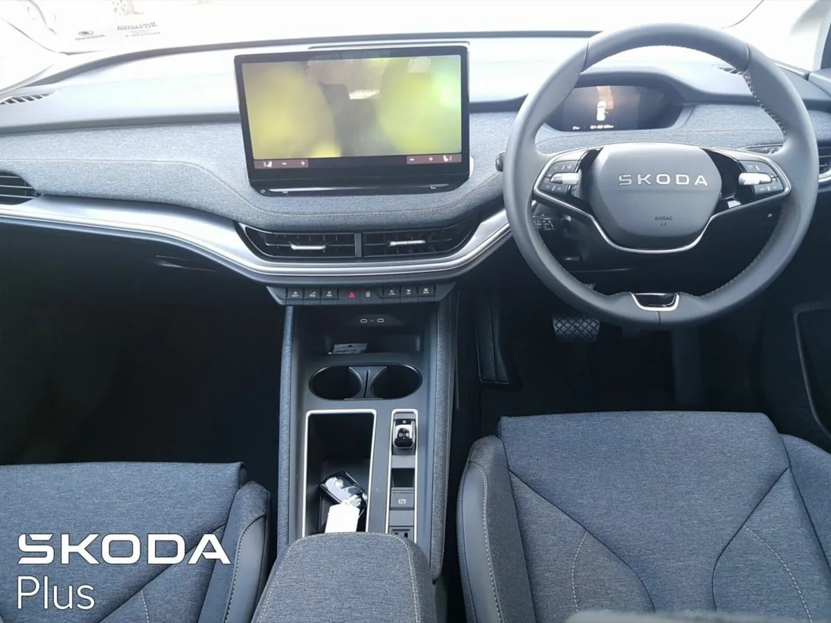 Skoda Elroq 85 ***BRAND NEW CAR, READY TO GO TODAY - Image 2