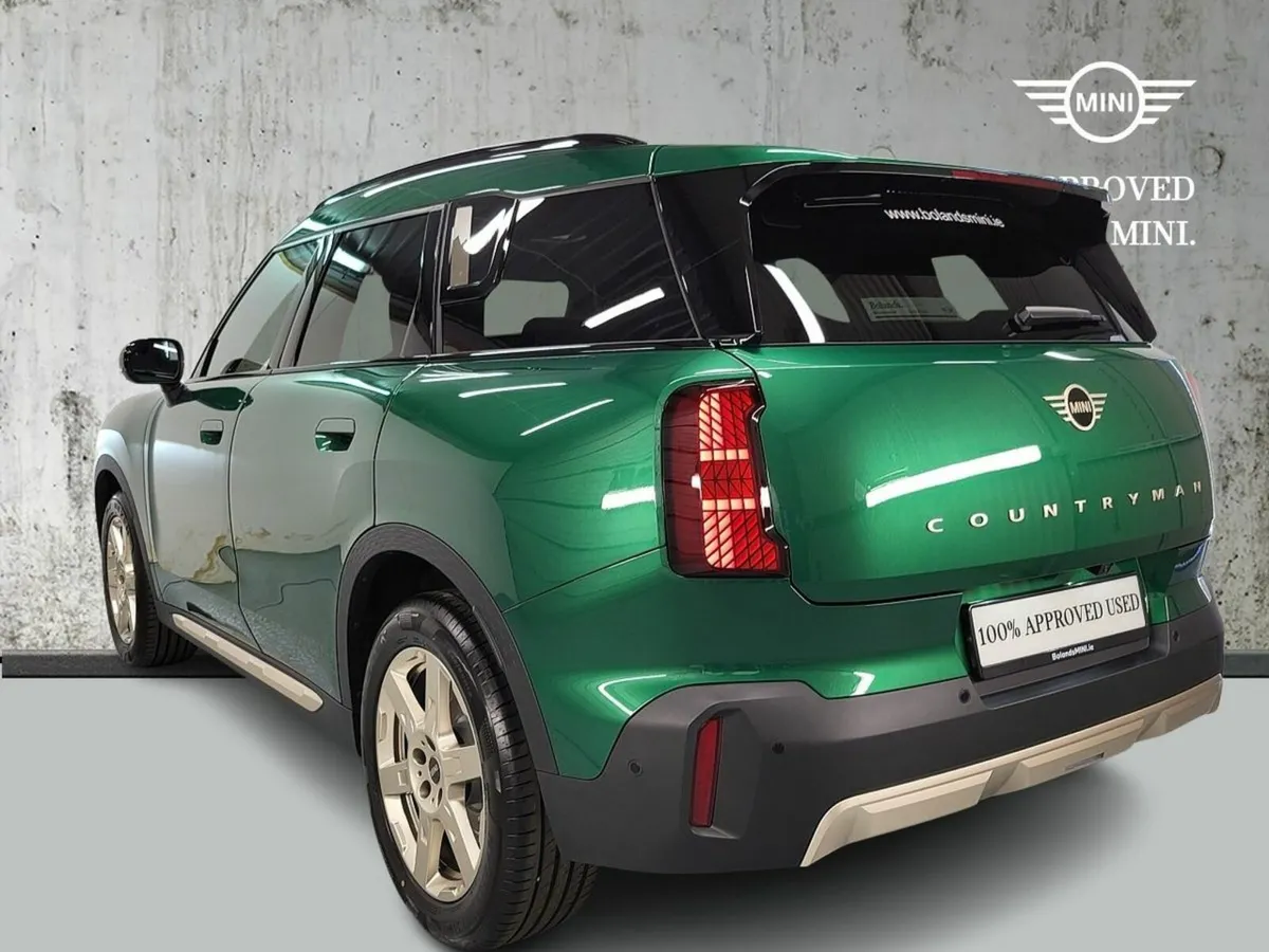 Mini Countryman C Exclusive level 2 - Image 2