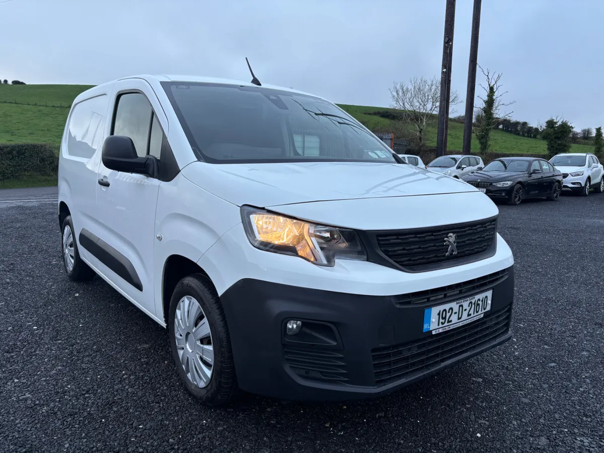 Peugeot Partner 2019 3 seater - Image 1