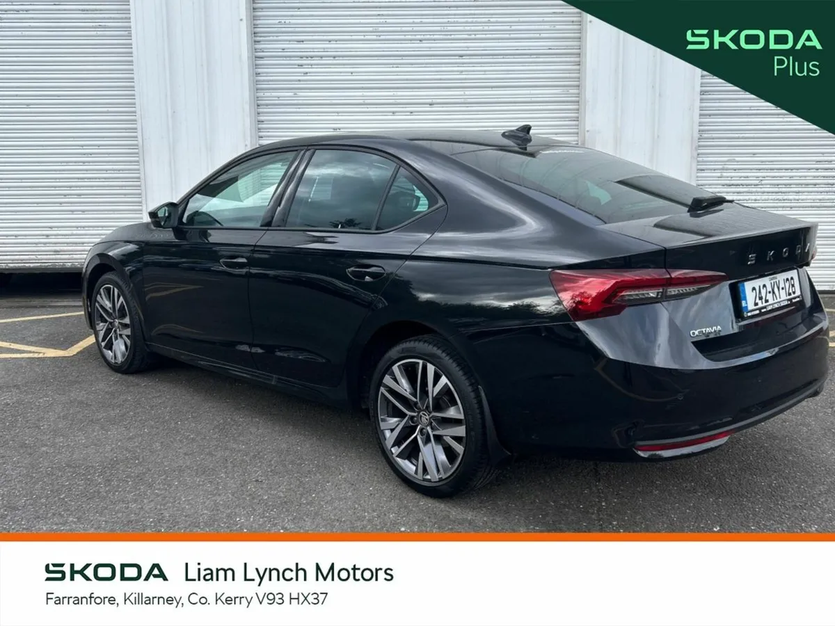 Skoda Octavia SELECTION BOX 2.0 TDI 115 BHP ***VER - Image 3