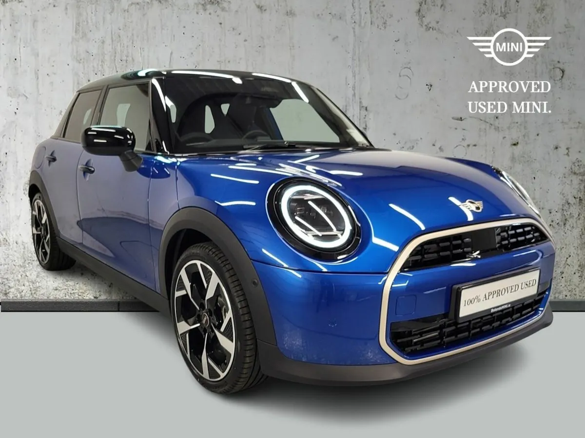 Mini Cooper Cooper Exclusive - Image 1