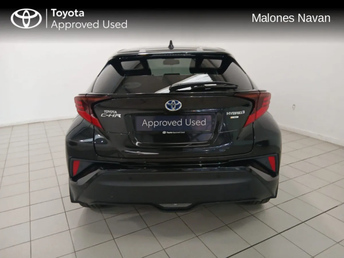 Toyota C-HR C-HR 1.8 HYBRID SOL - Image 4