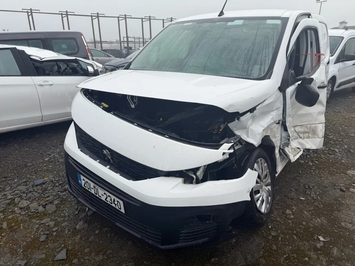 201 Peugeot Partner in for breaking - Image 2