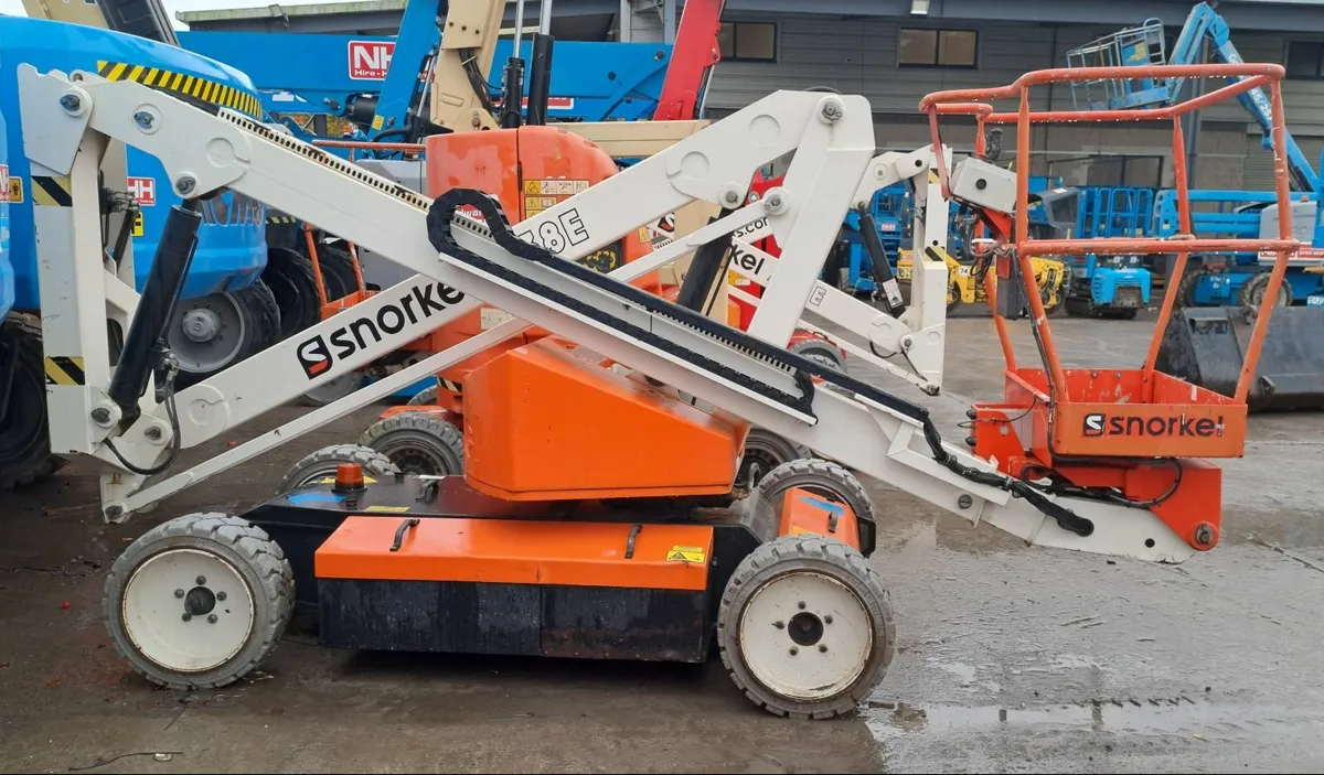 38FT ELECTRIC BOOM LIFT - Image 1