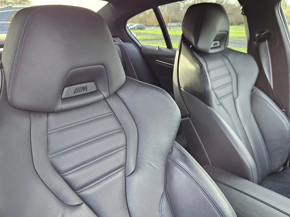 BMW 5-Series 530e M-SPORT XDRIVE LOW KMS HUGE SPEC - Image 4