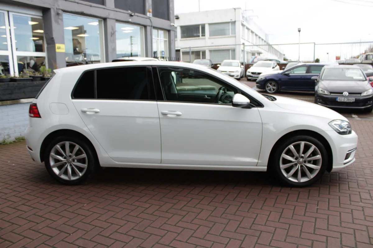 1.2TSI COMFORTLINE PLUS  HATCHBACK 5DR AUTOMATIC// - Image 3